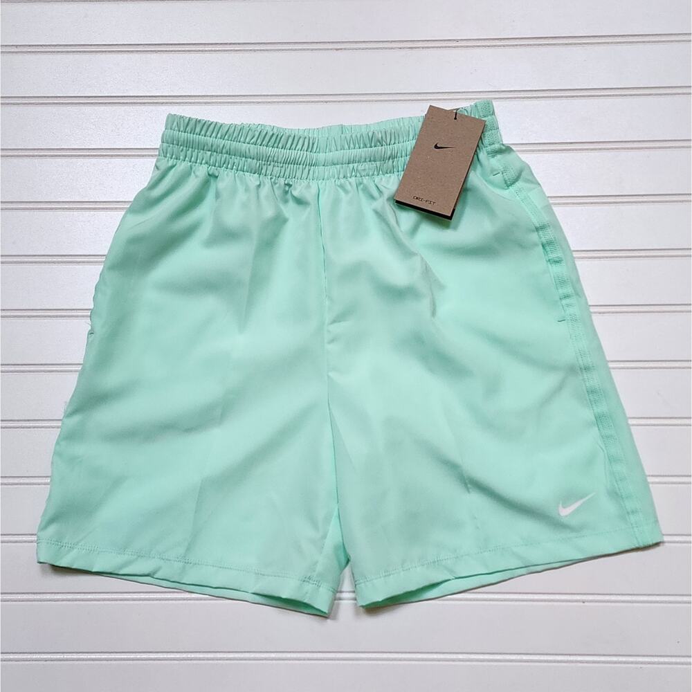 NWT Nike Kids Dri-Fit Multi Woven Shorts Size L Mint Foam/White